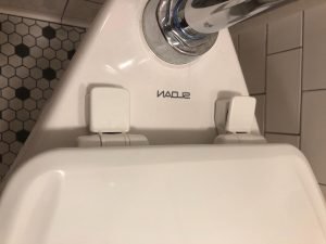 how-to-tighten-a-toilet-seat