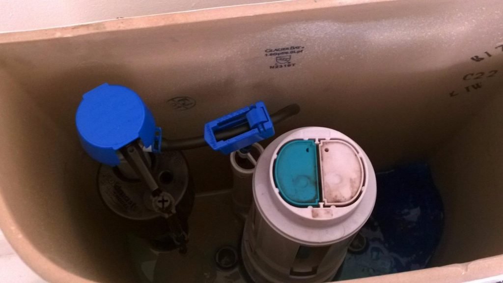 systèmes de chasse d'eau pour toilettes