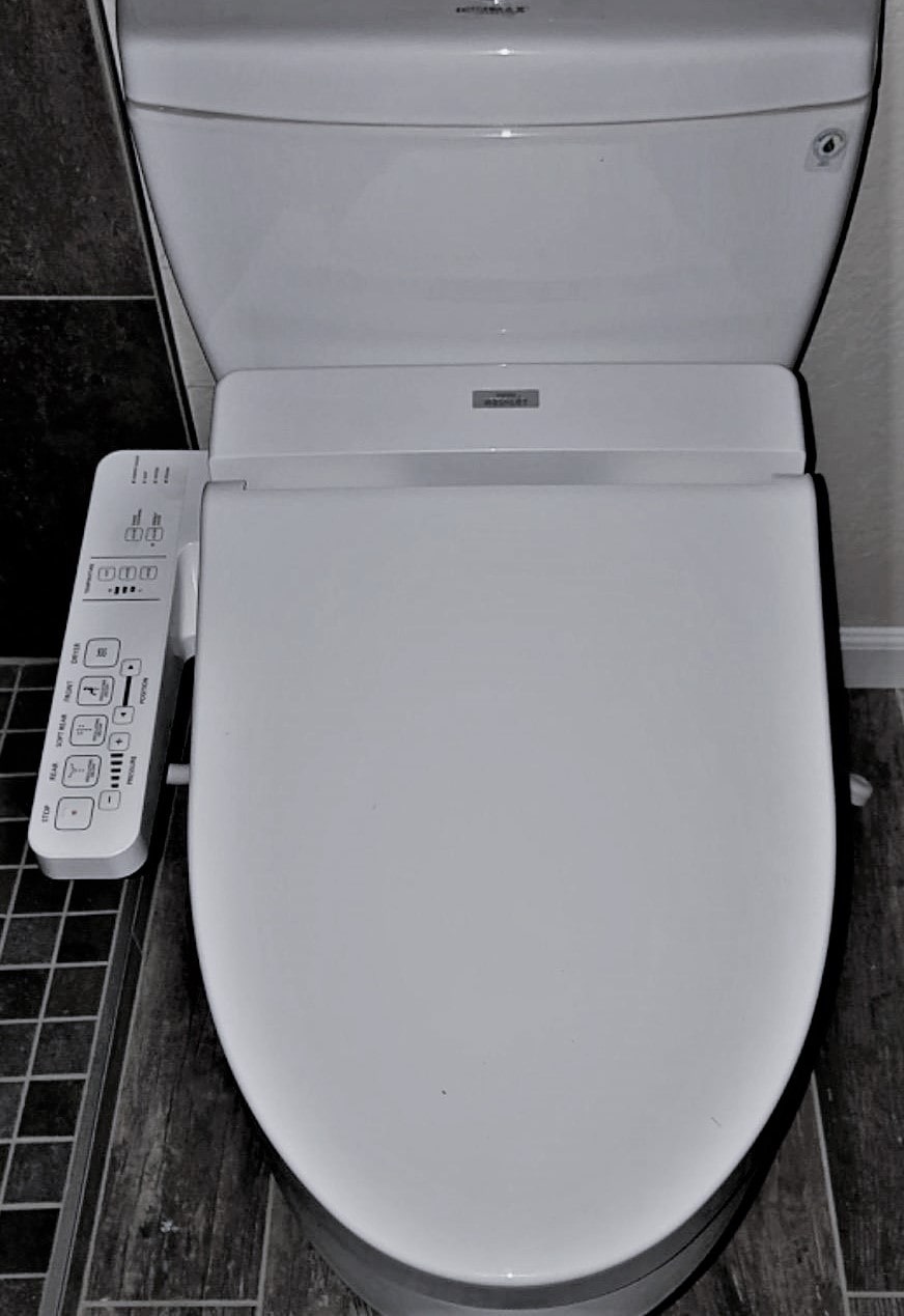 Bidet Attachments vs Bidet Seats: Pros, Cons & Features - Toilet Haven